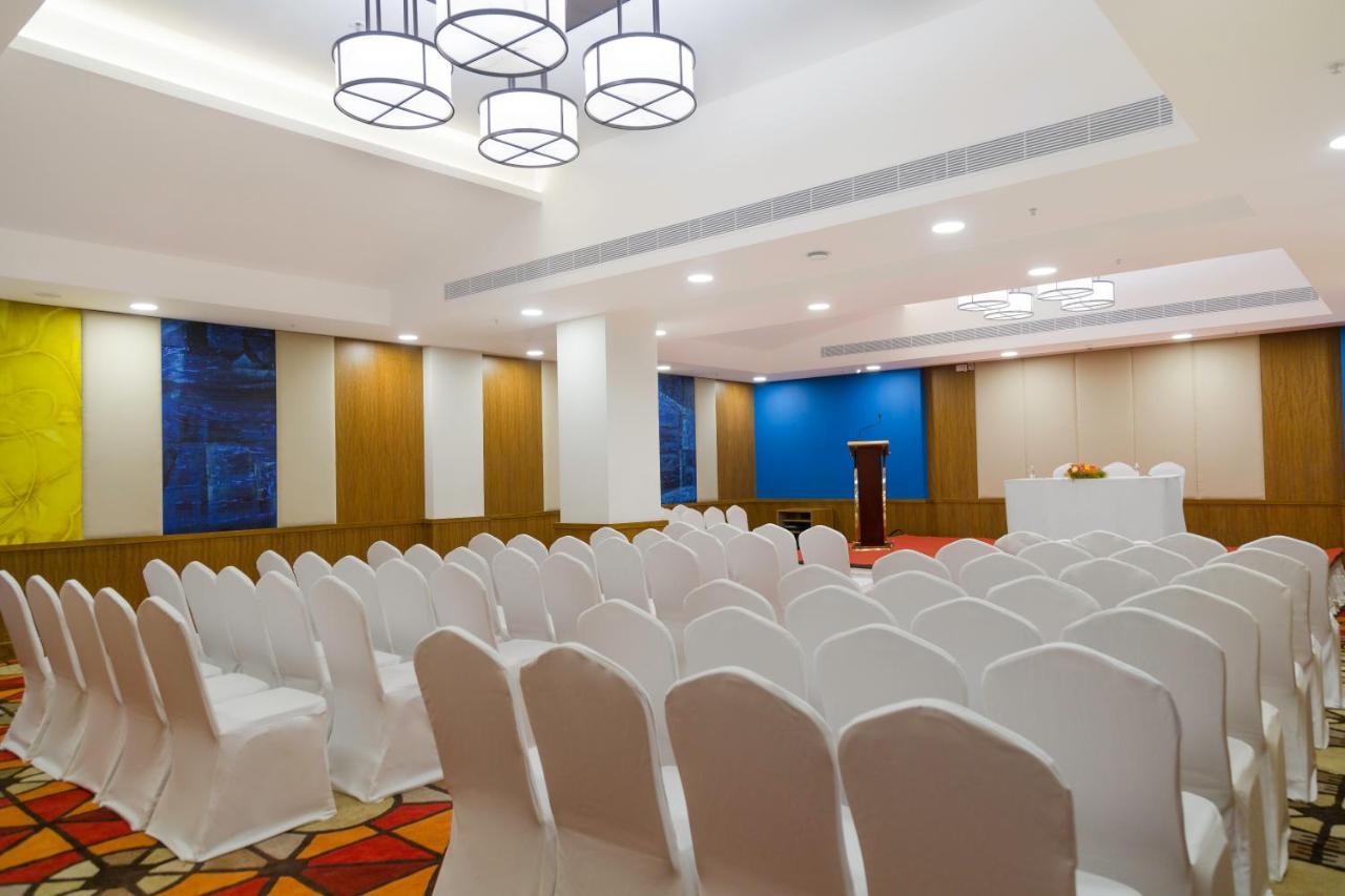 Kalyan Grand - A Business Hotel Vandalur Luaran gambar