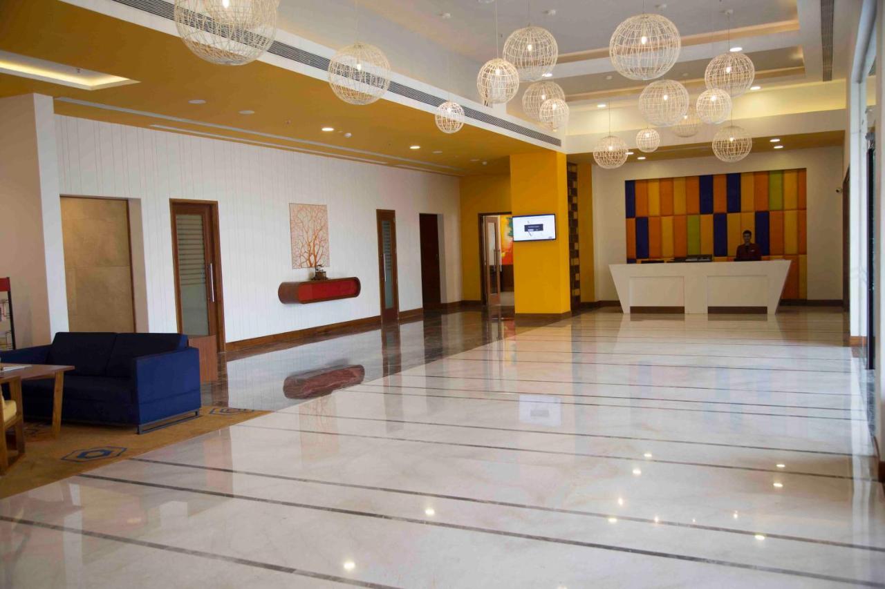 Kalyan Grand - A Business Hotel Vandalur Luaran gambar
